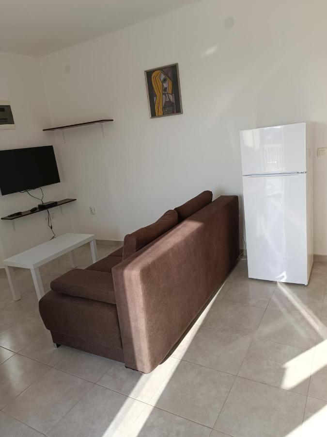 Valentino Homestay *